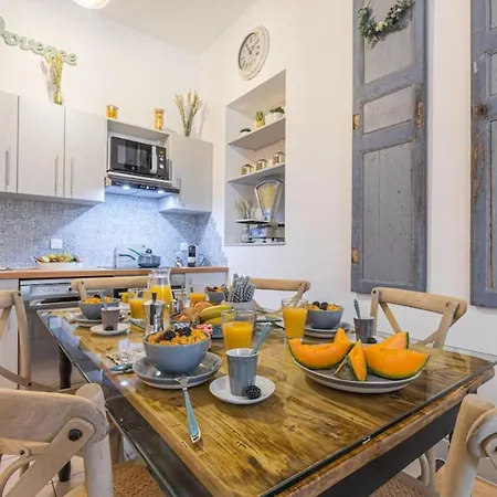 Gallieni - Superb & Unique In Center Appartement Nice